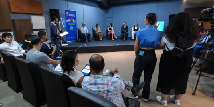 Implementa Jalisco Módulos de Escucha en estaciones del Tren Ligero para prevenir incidentes de salud mental