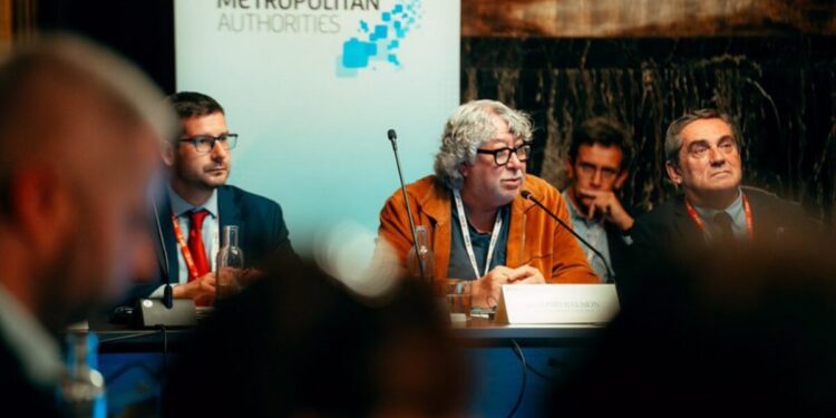 Firma Área Metropolitana de Guadalajara Declaratoria Internacional para fortalecer la Gobernanza Metropolitana rumbo a la Agenda post- 2030