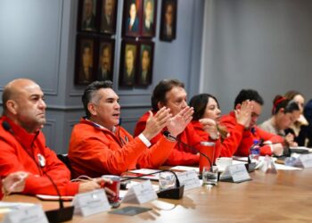 Se reúne Alejandro Moreno con las estructuras del PRI de las 32 entidades federativas