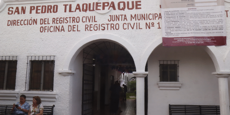 Invita Gobierno de Tlaquepaque a jóvenes de clase 2007 y remisos a aprovechar los últimos días para tramitar su cartilla militar