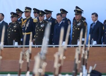 Acude Pablo Lemus Navarro, Gobernador de Jalisco, a conmemoración del 110 Aniversario de la Creación de la Escuela Militar de Aviación