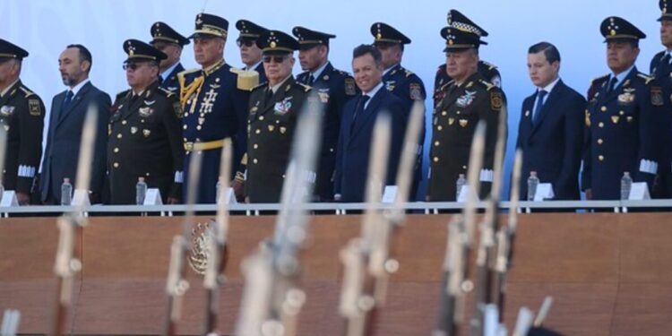 Acude Pablo Lemus Navarro, Gobernador de Jalisco, a conmemoración del 110 Aniversario de la Creación de la Escuela Militar de Aviación