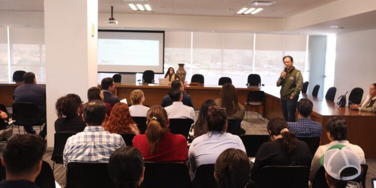 PROFEPA imparte taller en Tlajomulco para el cumplimiento de la normatividad ambiental