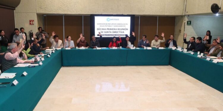 Avalan creación de grupos de trabajo para analizar la iniciativa de Ley General de Aguas