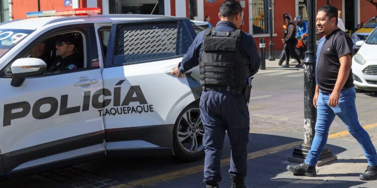 Policía de Tlaquepaque despliega operativo «Buen Fin 2025» para garantizar compras seguras