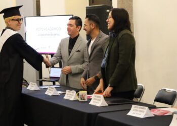 Reconoce la Escuela de Artes a su nueva generación de profesionales del arte