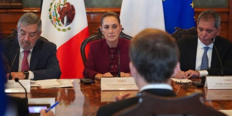 Nuestro interés es fortalecer la relación con Francia: Presidenta Claudia Sheinbaum pardo en encuentro con empresarios franceses