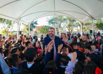 Gerardo Quirino arranca rehabilitación integral en la primaria Lázaro Cárdenas, en Lomas de Tejeda