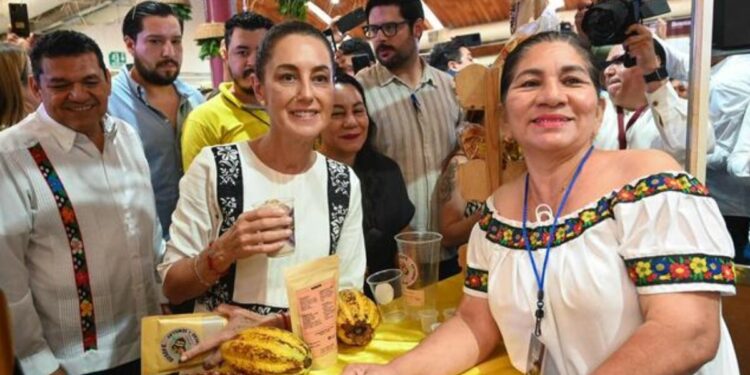 Presidenta Claudia Sheinbaum anuncia primera planta procesadora de Chocolate Bienestar en Villahermosa, Tabasco