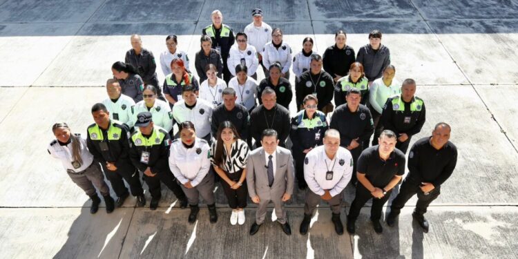 Capacita Coordinación de Seguridad a policías de Código Violeta y Unidad Especializada de Tonalá  