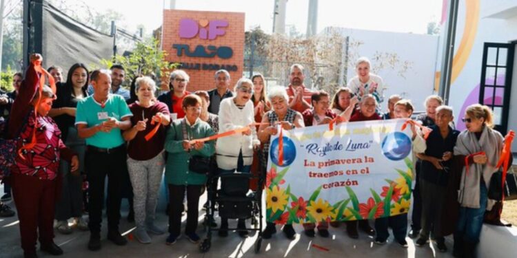 Gobierno de Tlajomulco transforma centro comunitario en Valle Dorado