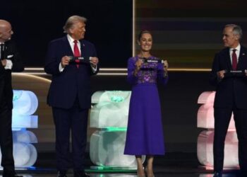 «Estamos orgullosos y orgullosas de recibir por tercera vez la Copa Mundial. Tenemos un pueblo extraordinario»: Presidenta en sorteo FIFA 2026