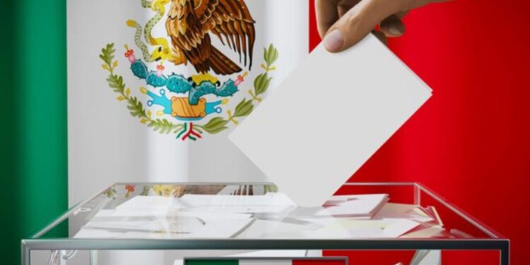 Aprueban en Comisiones realizar foros en materia Revocación de Mandato