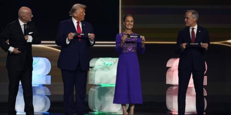 «Estamos orgullosos y orgullosas de recibir por tercera vez la Copa Mundial. Tenemos un pueblo extraordinario»: Presidenta en sorteo FIFA 2026