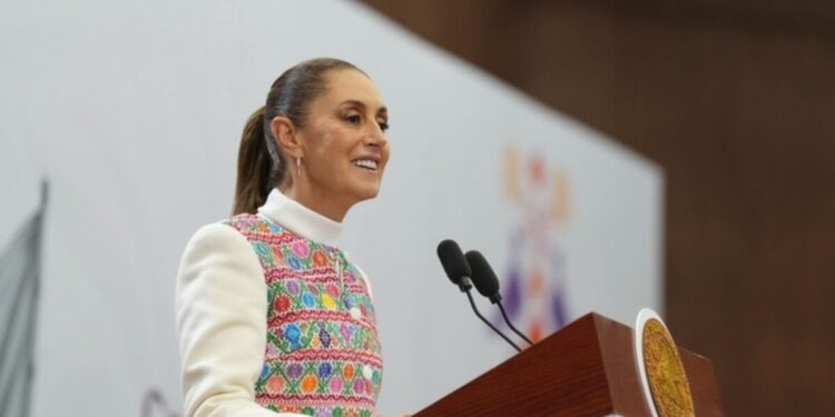 Se invierten 13 mil mdp para la reconstrucción en estados afectados por lluvias intensas; 2 mil 500 mdp se destinan a Puebla: Presidenta