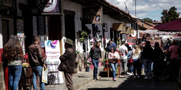 Cierra Jalisco periodo vacacional decembrino con crecimiento económico de 5.3 por ciento