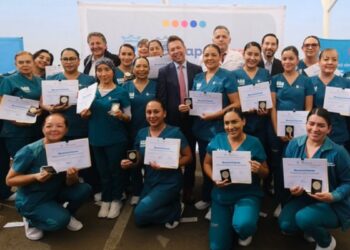 Conmemora Pablo Lemus Navarro, Gobernador de Jalisco, labor de enfermeras y enfermeros en el Hospital General de Zapopan (HGZ)