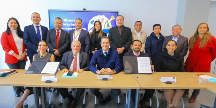 Firman convenio SICyT y SEJ para fortalecer la continuidad educativa