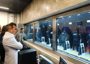 Asiste Pablo Lemus Navarro, Gobernador de Jalisco, a inauguración de stand de tiro real y virtual de la Comisaría General de Seguridad Pública de Zapopan