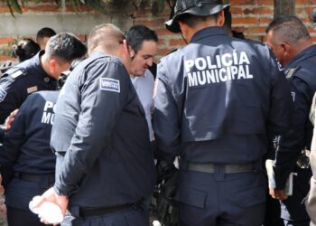 Capacita Instituto Jalisciense de Ciencias Forenses (IJCF), a policías municipales de Ribera de Chapala en identificación vehicular y hechos de tránsito