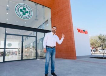 Gerardo Quirino entrega obra de la nueva Cruz Verde Chulavista