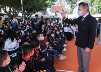 Acude Pablo Lemus Navarro, Gobernador de Jalisco, a la Escuela Primaria ‘Ricardo Flores Magón’, por regreso a clases presenciales en la entidad