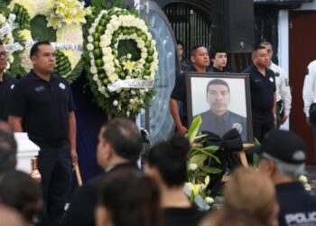 Rinden Honores Fúnebres Policiales al elemento Rafael Hernández Fuente