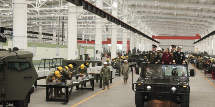 “Nuestras Fuerzas Armadas son garantía de que México decidirá su destino con independencia”: Presidenta en 113 Aniversario del Ejército