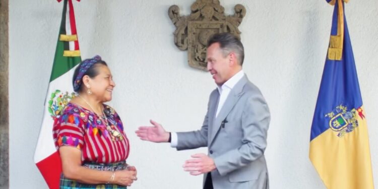 Acuerdan Pablo Lemus y Rigoberta Menchú acciones para la construcción de una nueva cultura de paz en Jalisco