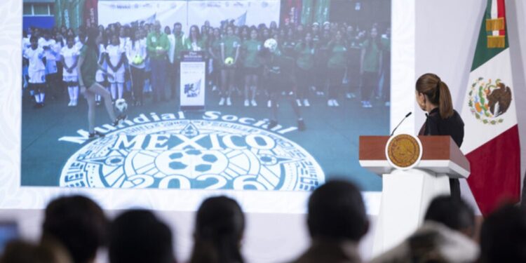 Presidenta Claudia Sheinbaum inaugura Mundialito de Futsal Femenil del IMSS como parte del Mundial Social 2026