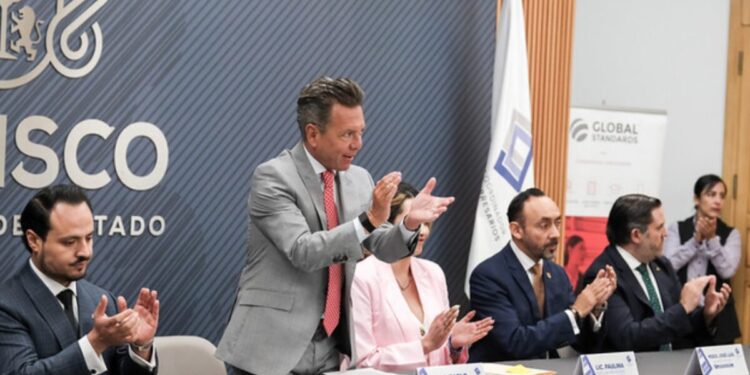 Insta Pablo Lemus Navarro, Gobernador de Jalisco, a la participación activa del Consejo Coordinador de Jóvenes Empresarios 2026-2028