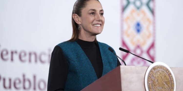 En abril inicia credencialización del Servicio Universal de Salud; “va a permitir un mejor sistema de salud”: Presidenta Claudia Sheinbaum