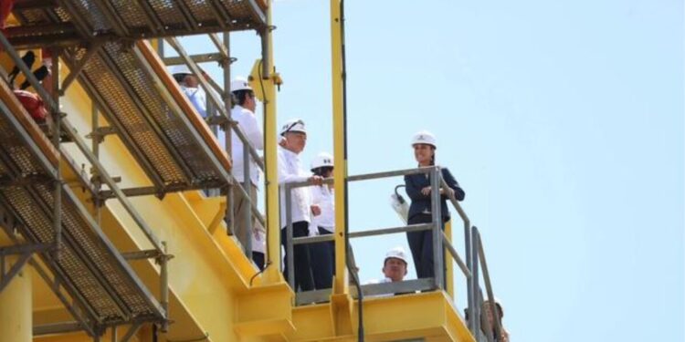 El llamado para avanzar en la soberanía energética es aumentar producción de gas natural y fuentes renovables: Presidenta