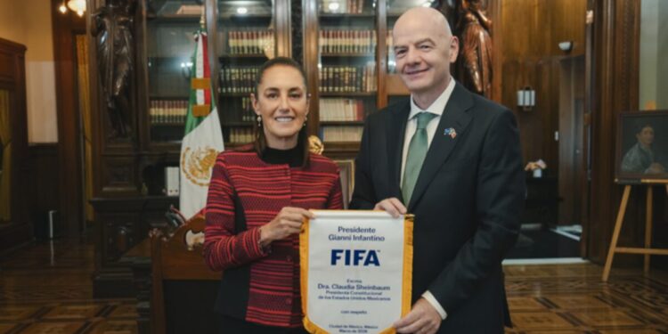 Todo va a salir maravilloso; la inauguración del Mundial será histórica: Presidenta tras reunión con Presidente de la FIFA, Gianni Infantino
