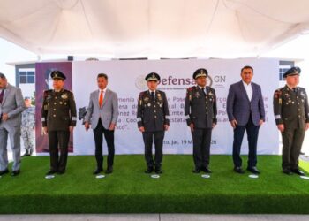 Asiste Pablo Lemus Navarro, Gobernador del Estado, a toma de protesta del nuevo Coordinador Estatal de la Guardia Nacional en Jalisco