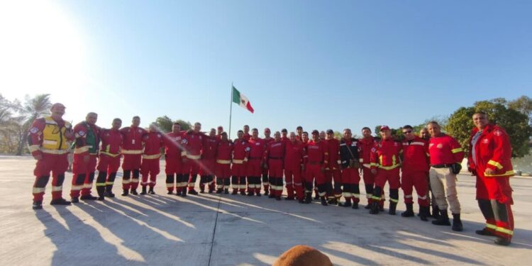 Despliega Jalisco contingente de búsqueda y rescate para apoyar labores en mina Santa Fe, en Sinaloa