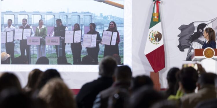 En un hecho histórico, Presidenta entrega por primera vez títulos de concesión de agua a Tijuana, Rosarito, Mexicali, Tecate y Ensenada