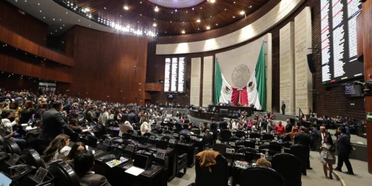 Cámara de Diputados clausura las actividades del segundo periodo de sesiones del segundo año de la LXVI Legislatura