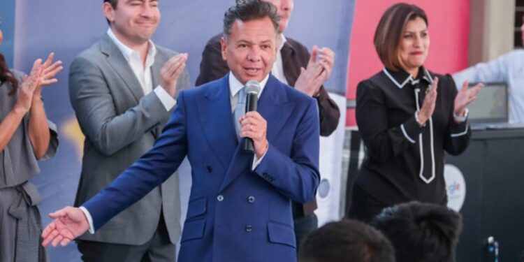 Presenta Pablo Lemus Navarro, Gobernador del Estado, modelo COSMOS para fortalecer los Centros de Atención Múltiple (CAM), de Jalisco