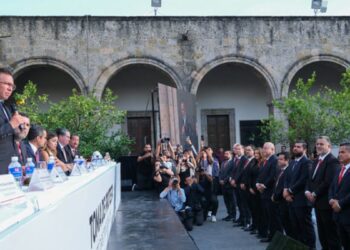 Toma protesta Pablo Lemus Navarro, Gobernador de Jalisco, a nuevo Consejo Directivo de CMIC Delegación Jalisco