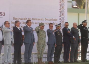Acude Pablo Lemus Navarro, Gobernador de Jalisco, a destrucción de armamento por un camino hacia la construcción de paz