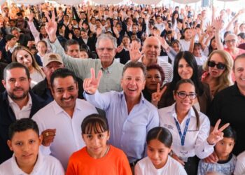Inaugura Pablo Lemus Navarro, Gobernador del Estado, nuevo Punto de Paz en Chiquilistlán como un espacio recuperado para niñas, niños y jóvenes