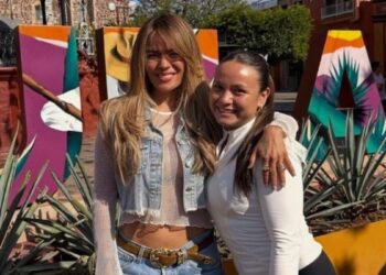 Visita Tequila la cantante Karol G para promover internacionalmente sus tradiciones 
