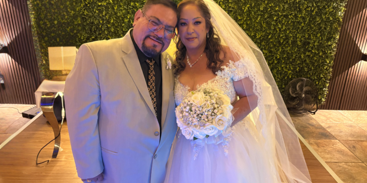 Araceli y Francisco Javier celebran su amor rodeados de sus seres queridos